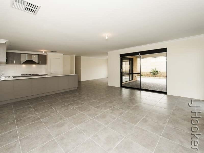 28 Lakeway Retreat, Dawesville WA 6211
