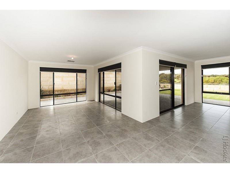 28 Lakeway Retreat, Dawesville WA 6211