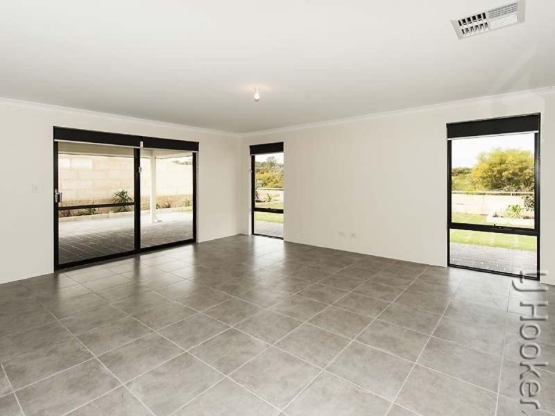 28 Lakeway Retreat, Dawesville WA 6211