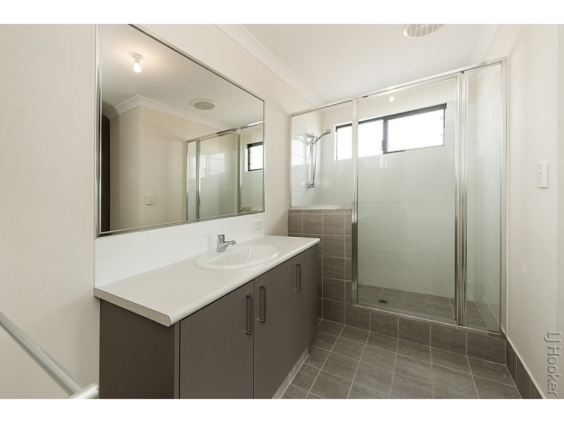 28 Lakeway Retreat, Dawesville WA 6211