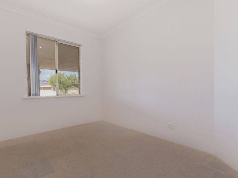 15 Mekong Way, Greenfields WA 6210