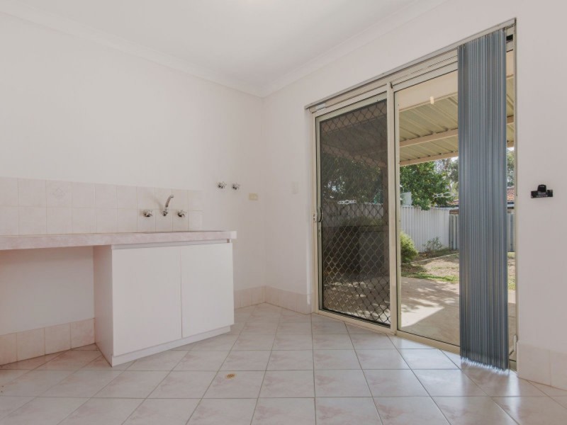 15 Mekong Way, Greenfields WA 6210