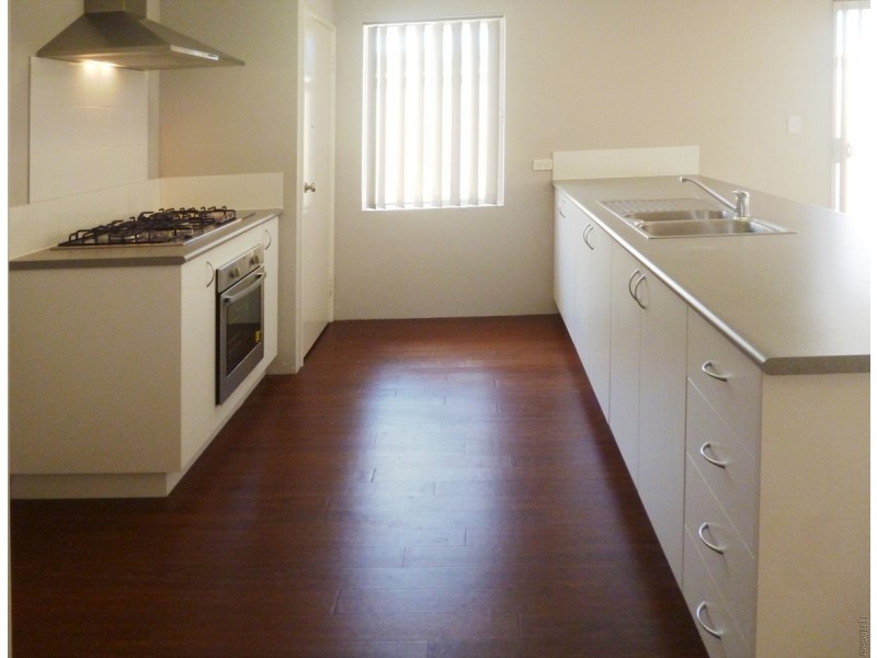 30 Illyarrie Avenue, Falcon WA 6210