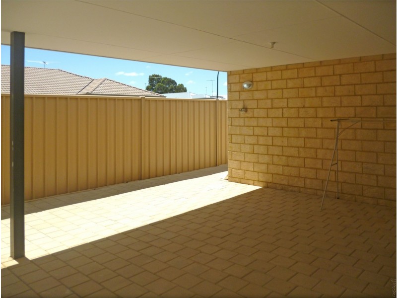 30 Illyarrie Avenue, Falcon WA 6210