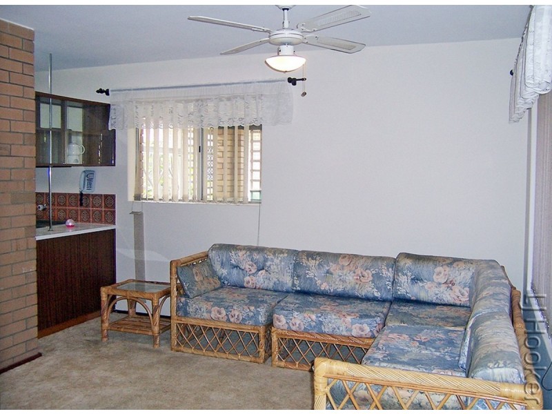 11/8 Creery Street, Dudley Park WA 6210