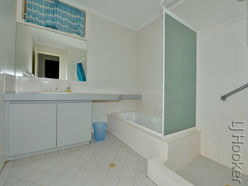 5 Harvey View Drive, Herron WA 6211