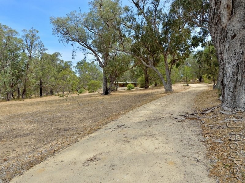 5 Harvey View Drive, Herron WA 6211