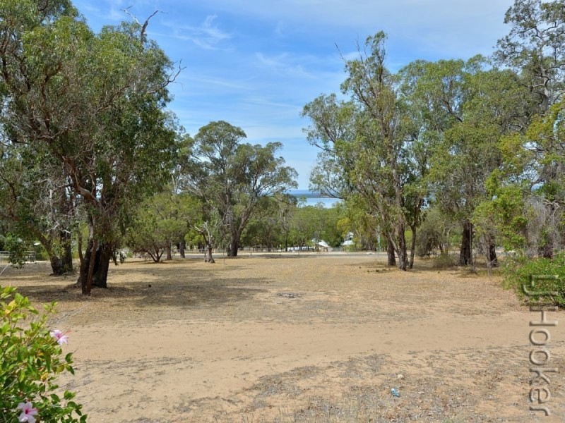 5 Harvey View Drive, Herron WA 6211