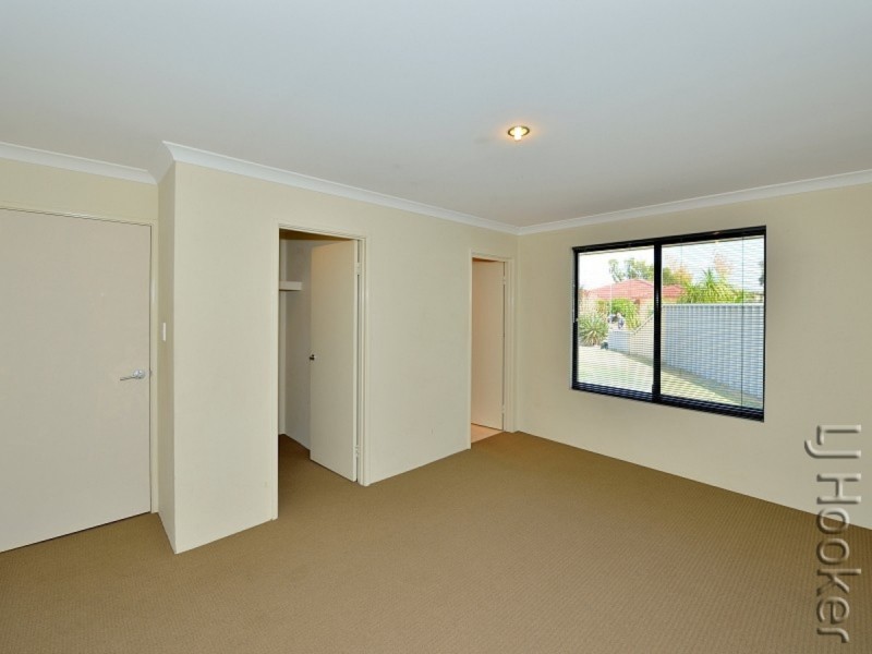 10 Iris Court, Coodanup WA 6210