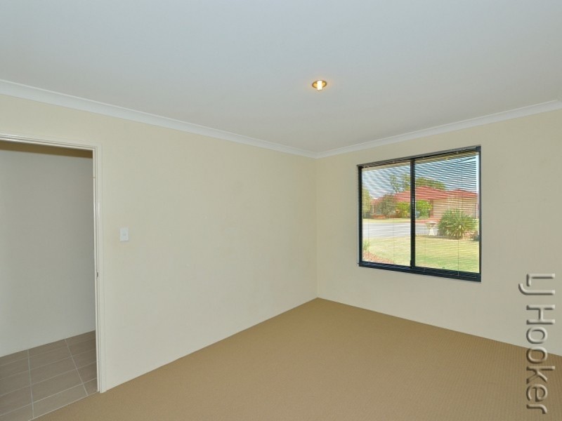 10 Iris Court, Coodanup WA 6210