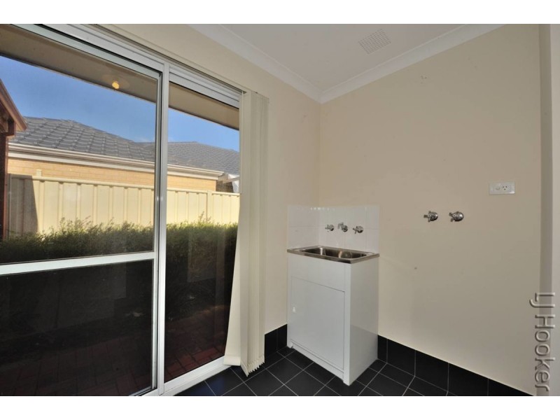 53 Albina Chase, Lakelands WA 6180