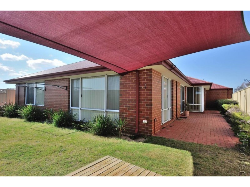 53 Albina Chase, Lakelands WA 6180