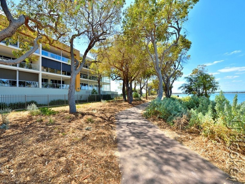 44/30 Sirrocco Drive, Erskine WA 6210