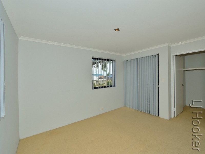 23/1 Mariners Cove Drive, Dudley Park WA 6210