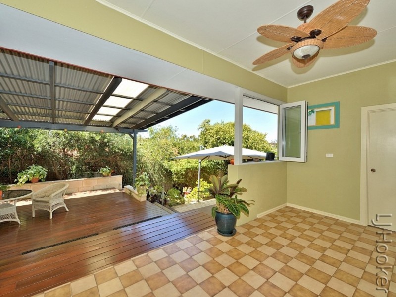 1 Heywood Court, Halls Head WA 6210