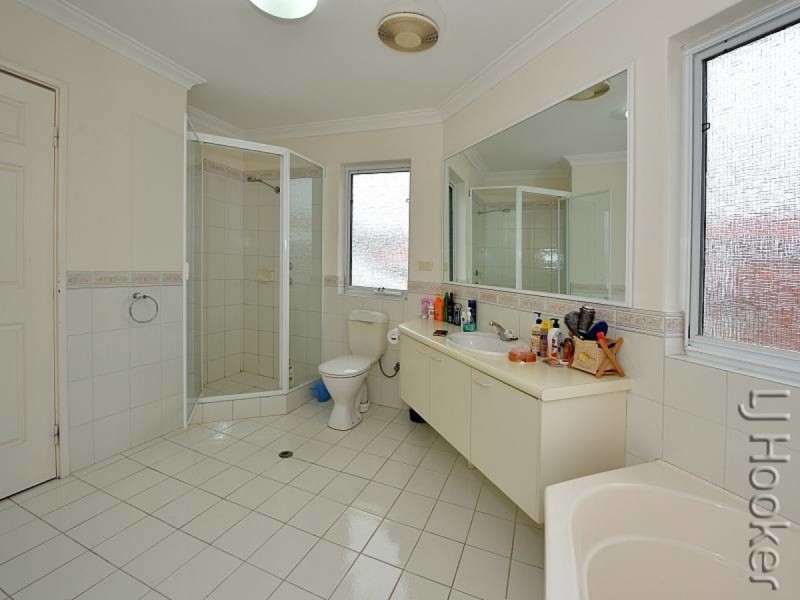 8/3 Leslie Street, Dudley Park WA 6210