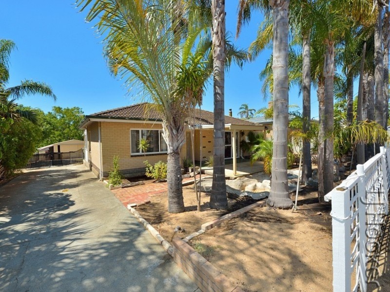30 Service Street, Mandurah WA 6210