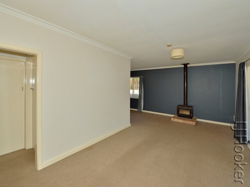 30 Service Street, Mandurah WA 6210