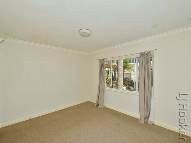 30 Service Street, Mandurah WA 6210