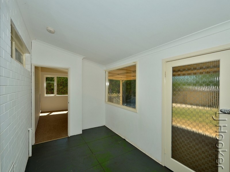 30 Service Street, Mandurah WA 6210