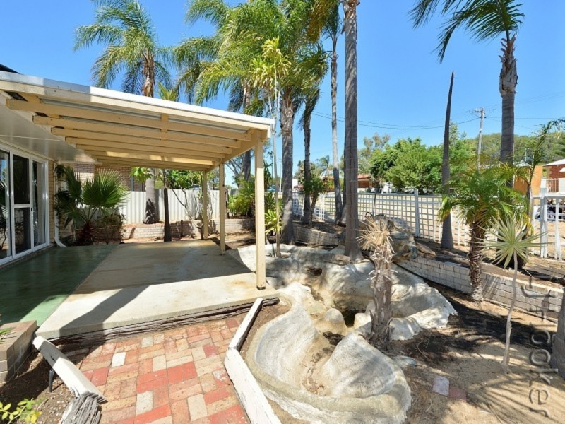 30 Service Street, Mandurah WA 6210