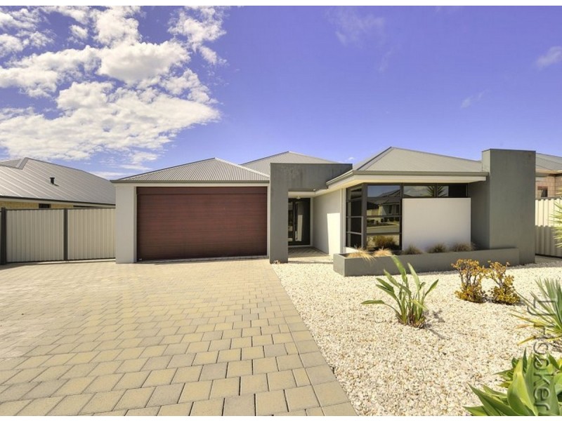 15 Eglinton Terrace, Dudley Park WA 6210