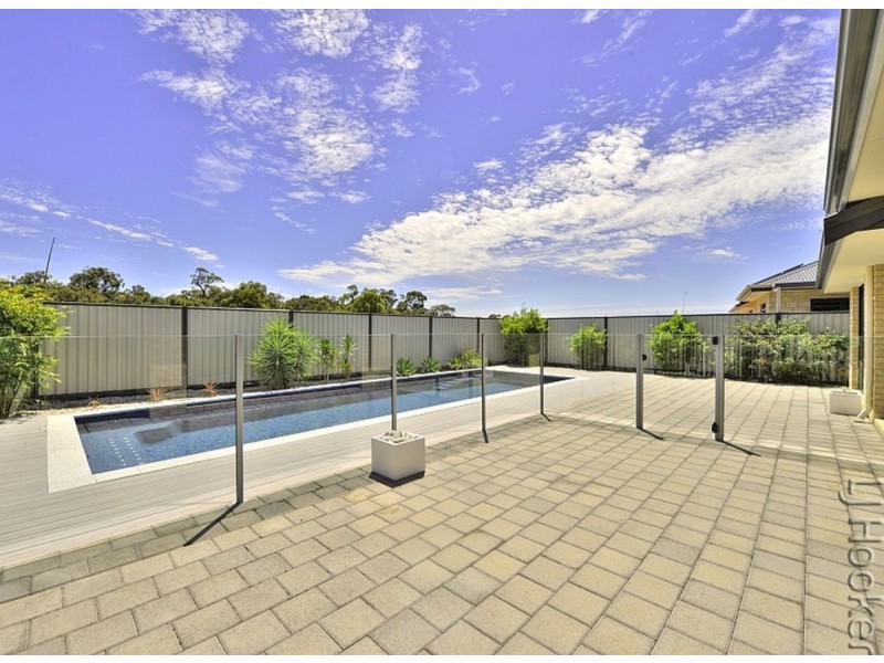 15 Eglinton Terrace, Dudley Park WA 6210