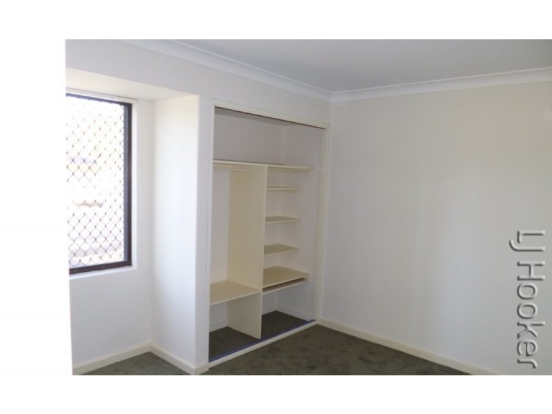 35 Elderberry Circle, Halls Head WA 6210