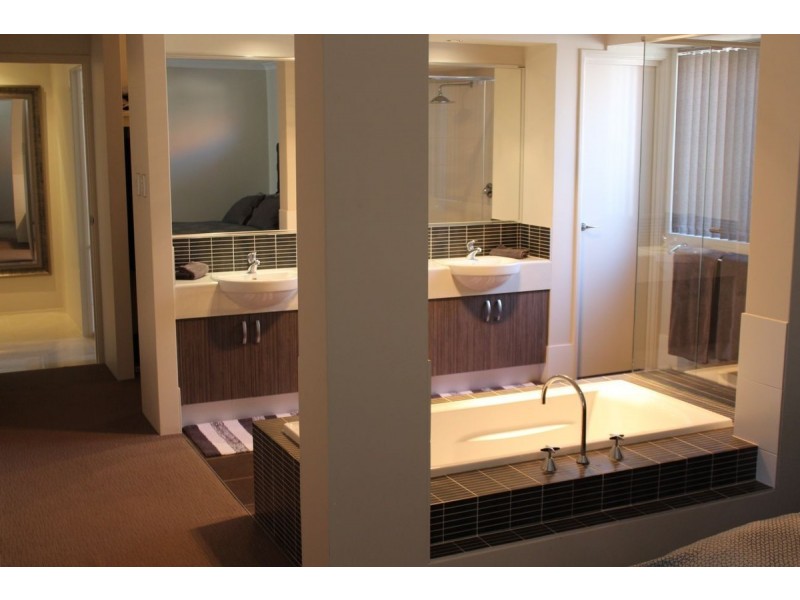 350 Peelwood Parade, Halls Head WA 6210