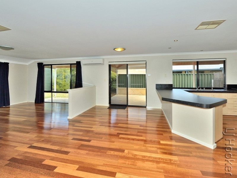 61 Murdoch Drive, Greenfields WA 6210