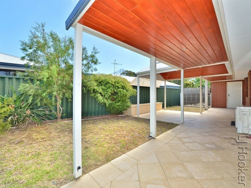 61 Murdoch Drive, Greenfields WA 6210