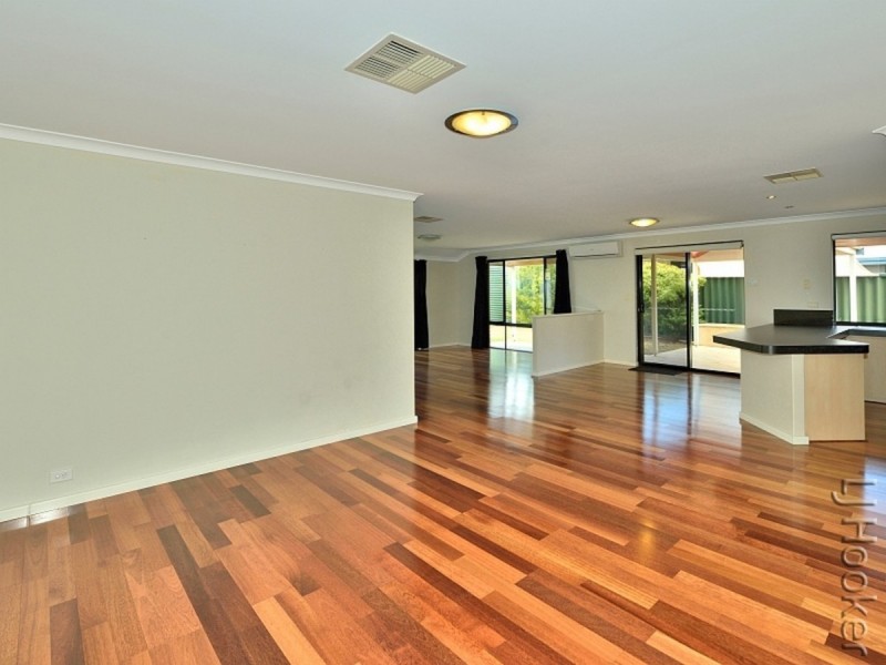 61 Murdoch Drive, Greenfields WA 6210