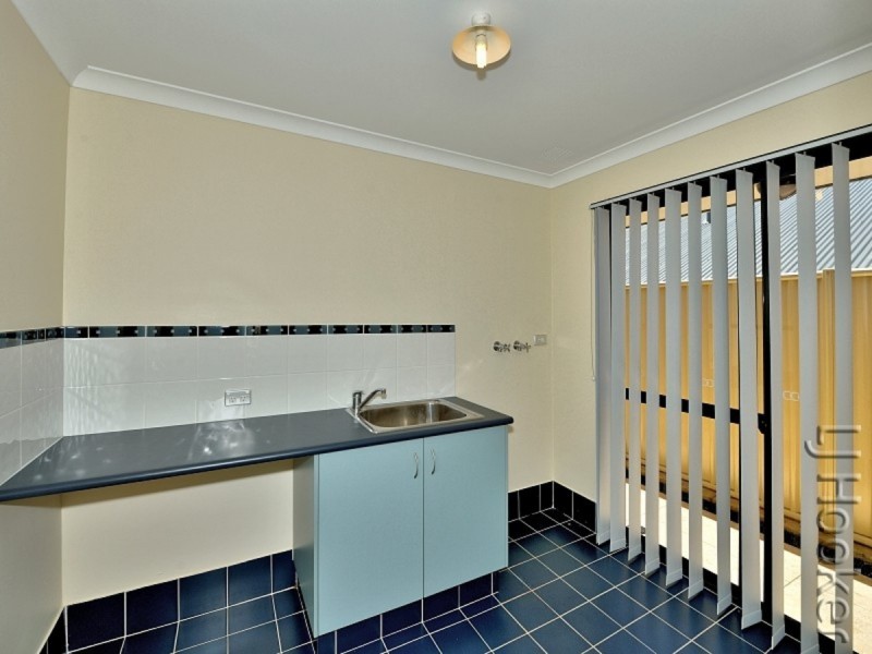 48 Cawana Parkway, Lakelands WA 6180