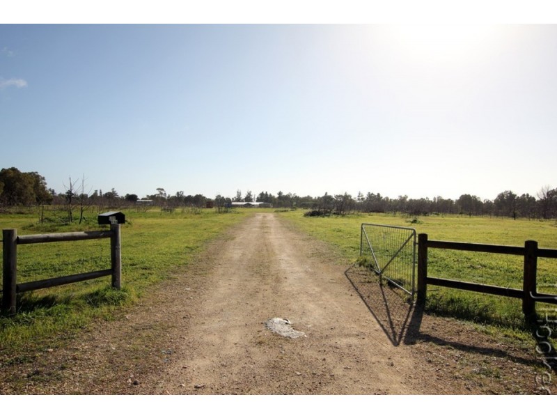 116 Stacey Rise, Lake Clifton WA 6215