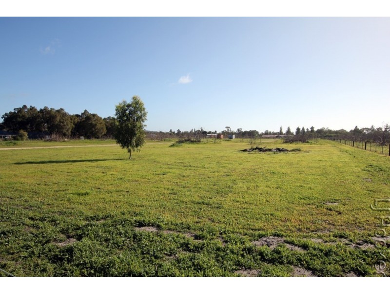 116 Stacey Rise, Lake Clifton WA 6215