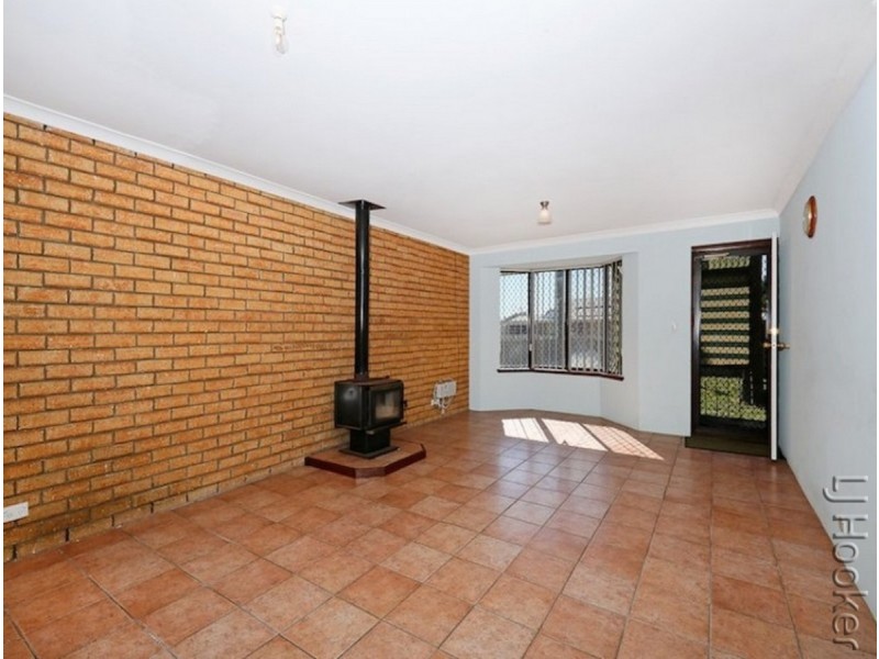 12 Cox Street, Mandurah WA 6210