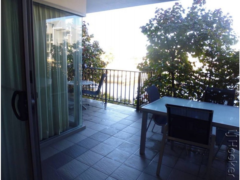 2/3 The Palladio, Mandurah WA 6210