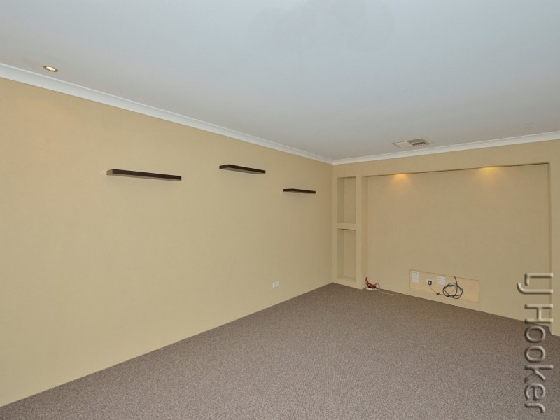 3 Anniston Loop, Meadow Springs WA 6210
