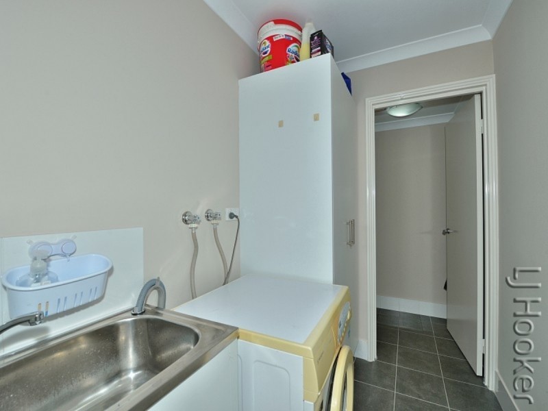 10 Stirling Grove, Mandurah WA 6210