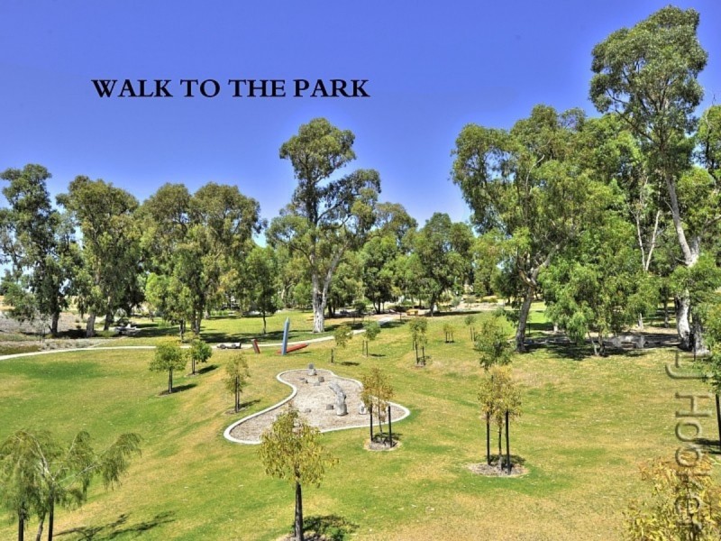 10 Stirling Grove, Mandurah WA 6210