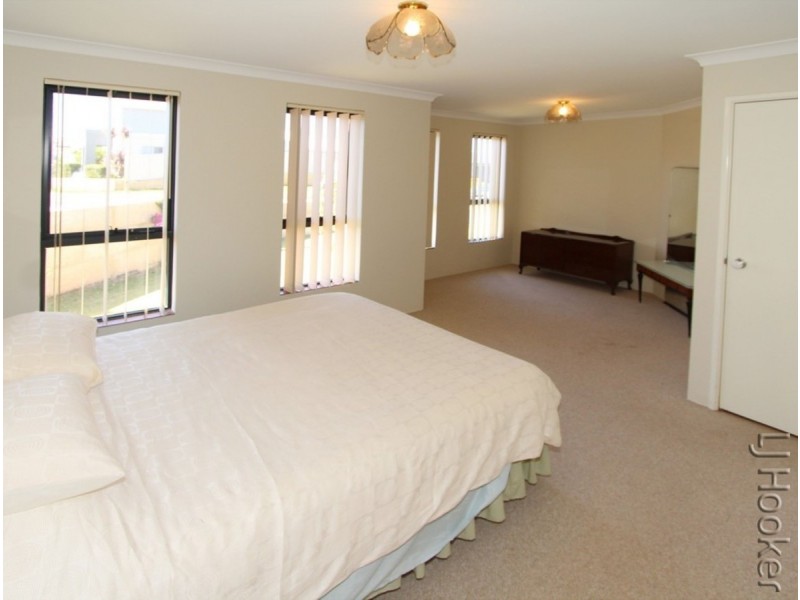 14 Britawast Road, Madora Bay WA 6210