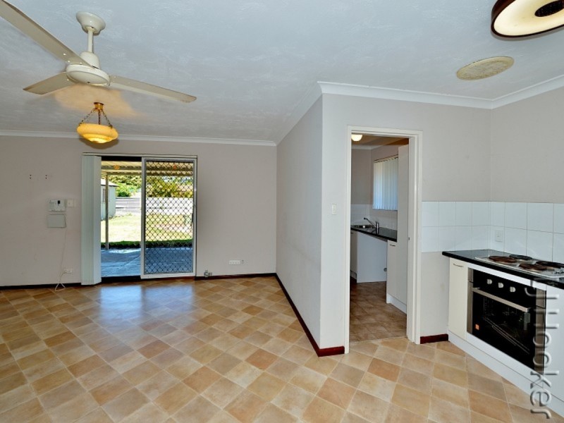 25 Hennessy Place, Mandurah WA 6210