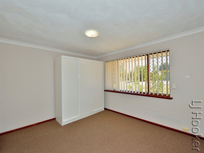 25 Hennessy Place, Mandurah WA 6210