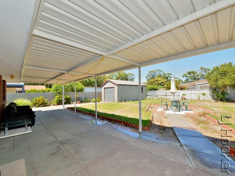 25 Hennessy Place, Mandurah WA 6210