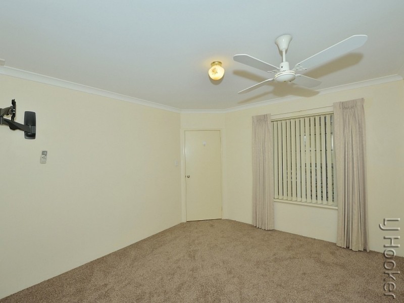 1/5 Reynolds Avenue, Greenfields WA 6210