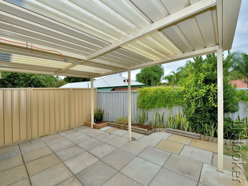2/16 Kedron Place, Greenfields WA 6210
