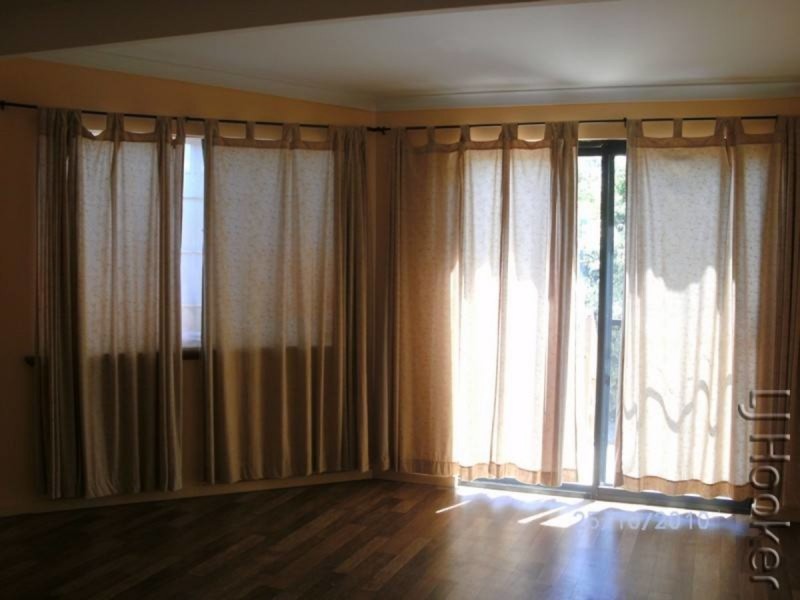 16 Oversby Street, Halls Head WA 6210