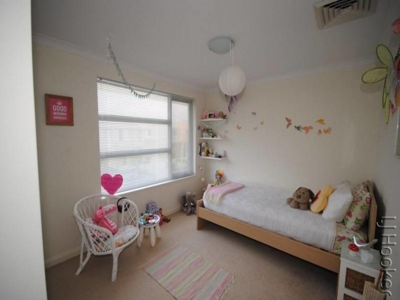 29 Middleton Loop, Meadow Springs WA 6210