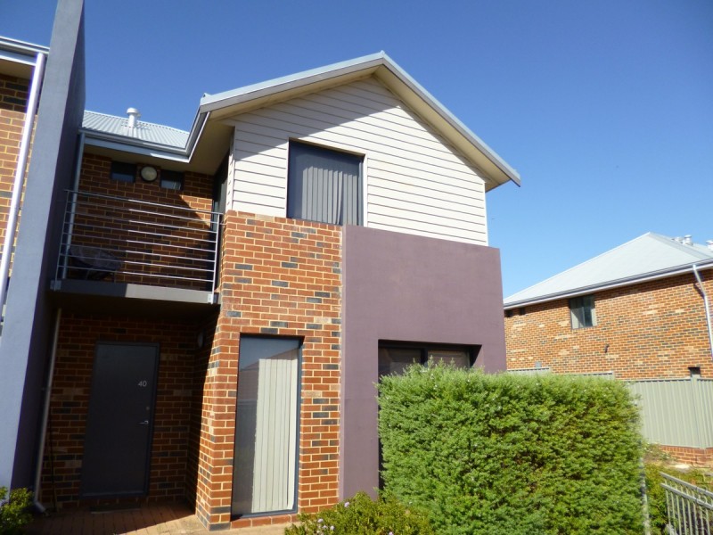 40/1 Mariners Cove Drive, Dudley Park WA 6210