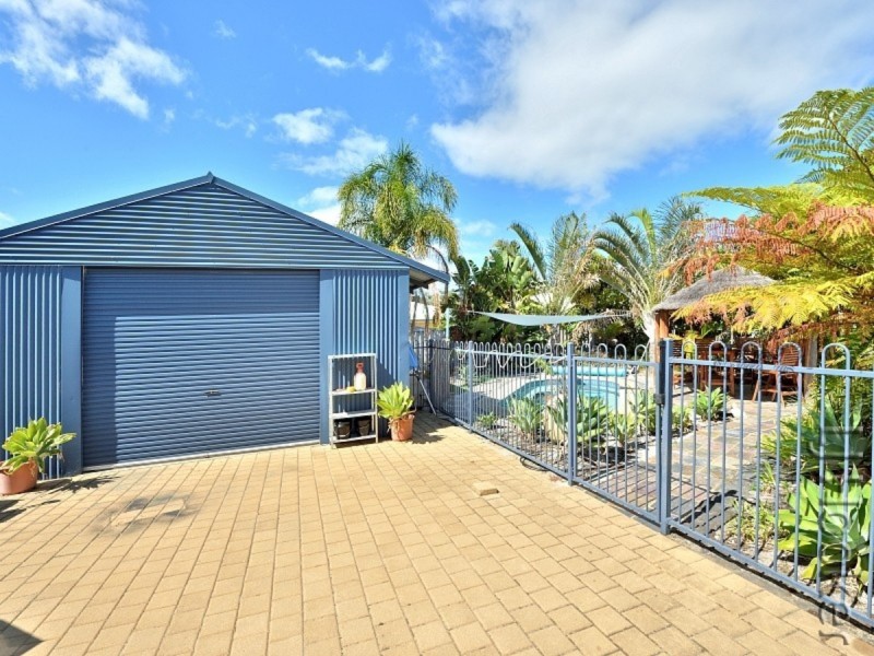 15 Rousham Crescent, Erskine WA 6210